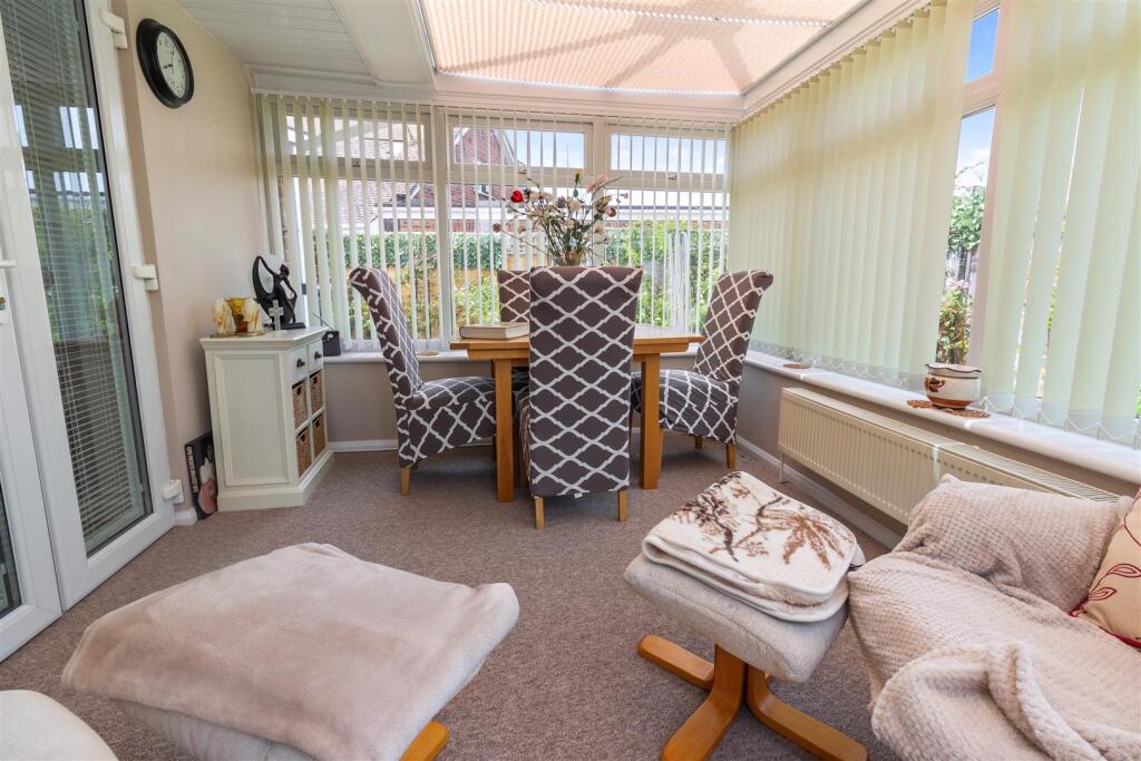 House in Worthing, Ferring - More