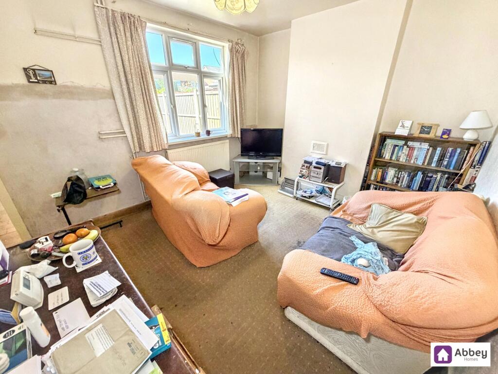 Burnham Drive, Leicester, LE4 - View 3