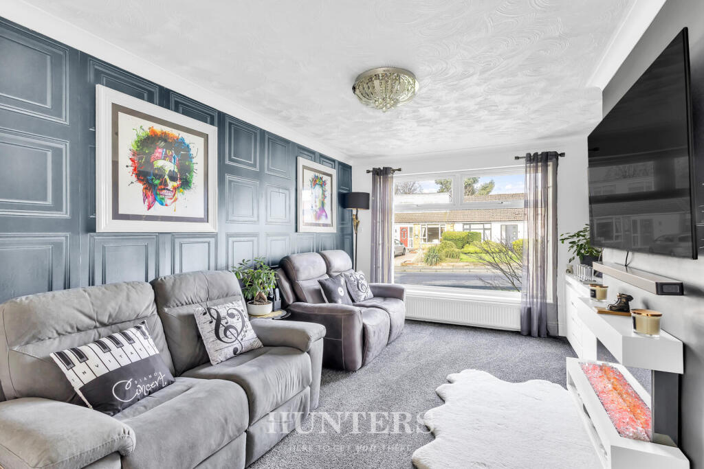 Warwick Road, Alkrington, Manchester, M24 photo 4