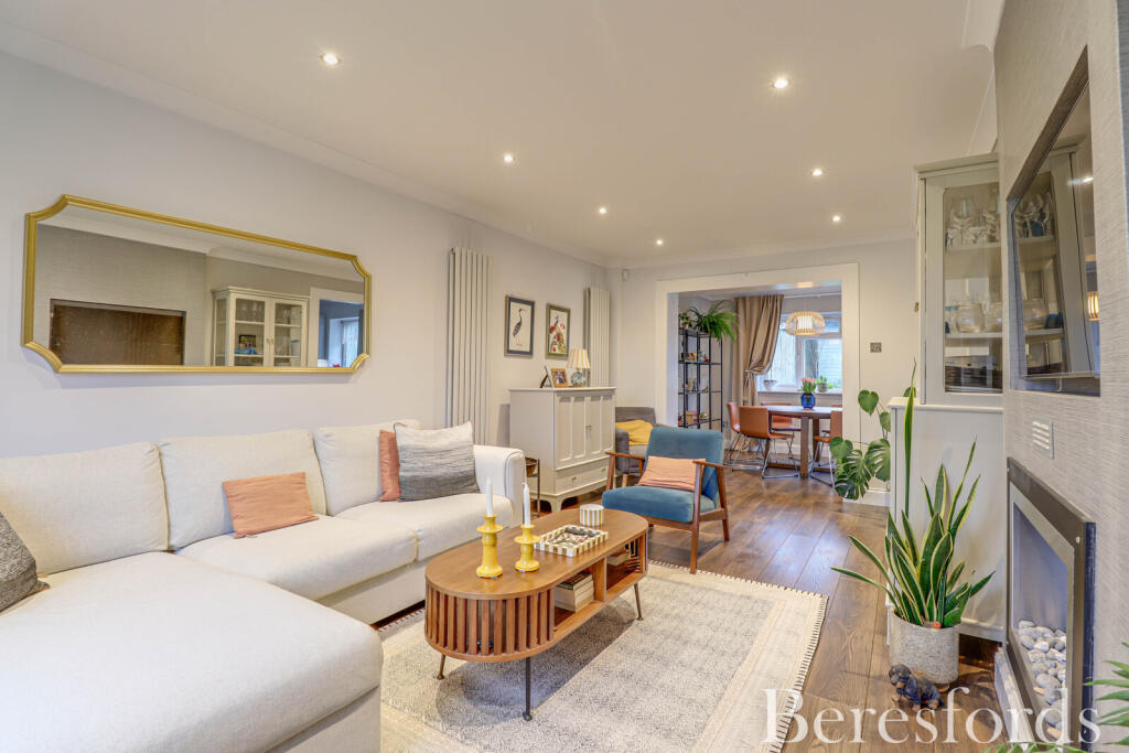 Knights Way, Brentwood, CM13 photo 2