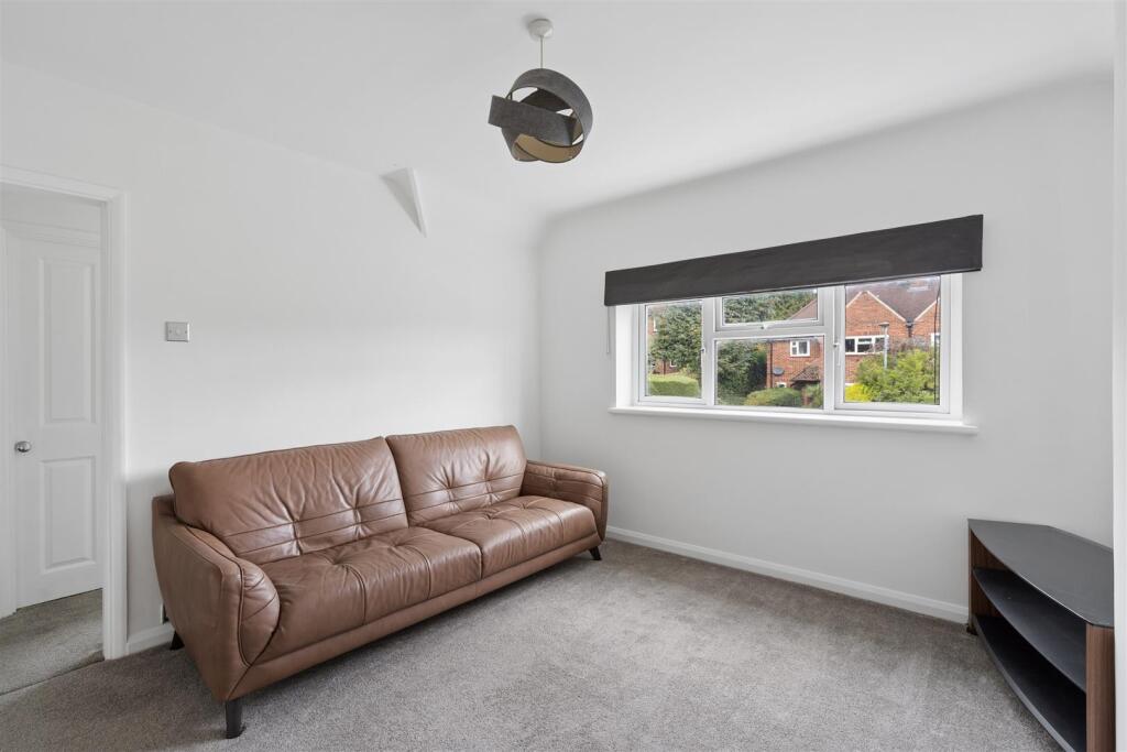 Apartment in Rickmansworth, Chorleywood - View 4