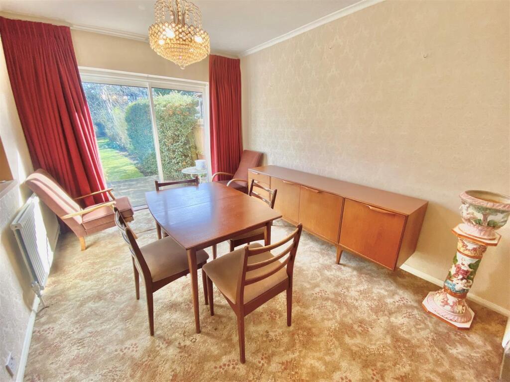 House in Potters Bar, Oakmere - View 5