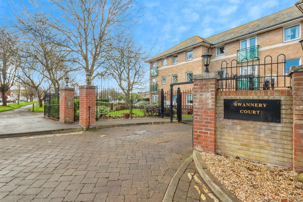 Main image of property: Commercial Road, Weymouth