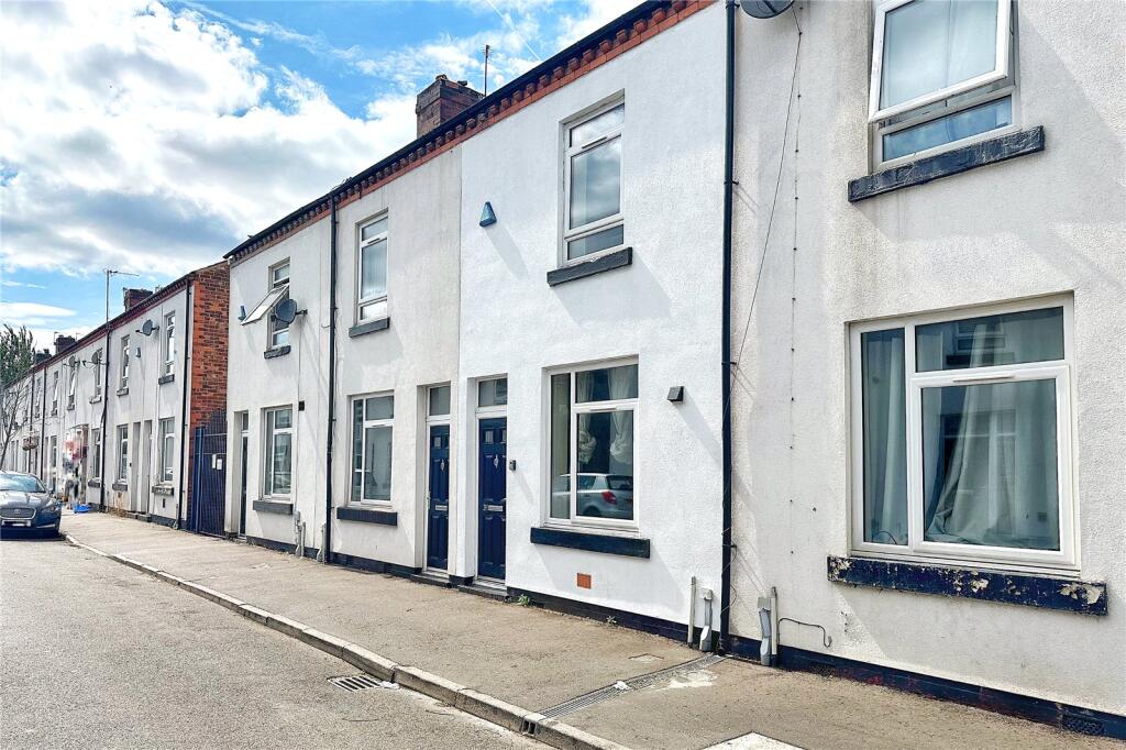2-bed terraced on Canada Street, Manchester, Greater Manchester, M40, £160,000