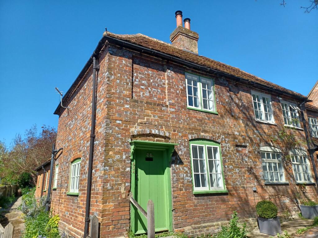 Main image of property: 40a Church Lane, West Wycombe, Buckinghamshire