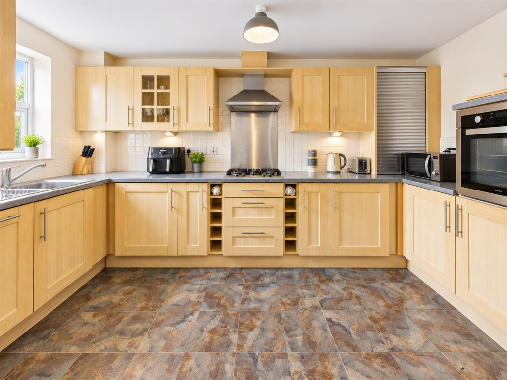 Apartment in Belper, Duffield - View 3