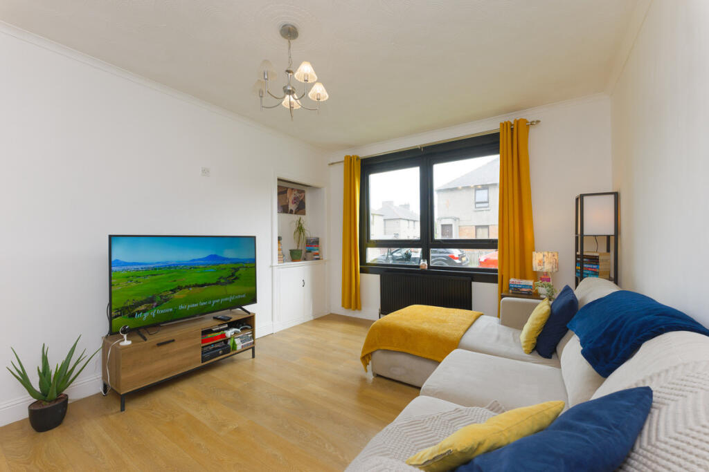 Cardross Road, Broxburn, EH52 photo 2