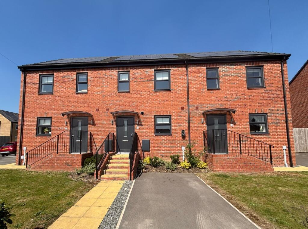 Main image of property: Cranswick Grove, Kingston Upon Hull, City Of Kingston Upon Hull