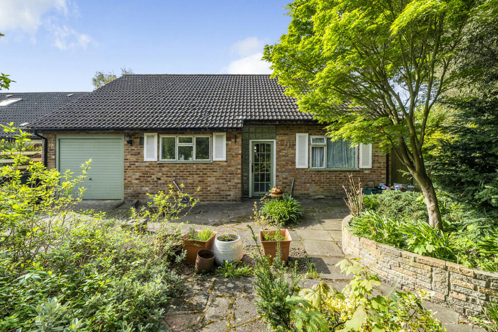 Main image of property: Leesons Hill, Chislehurst