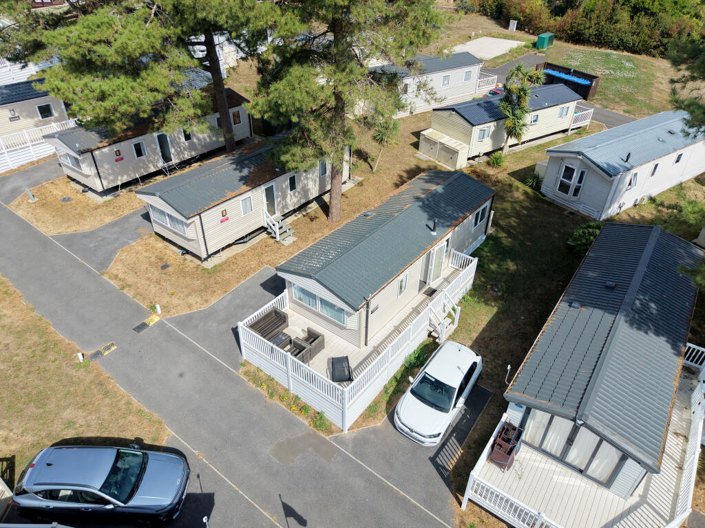Landscove Holiday Village, Gillard Road, Brixham, Torbay photo 3