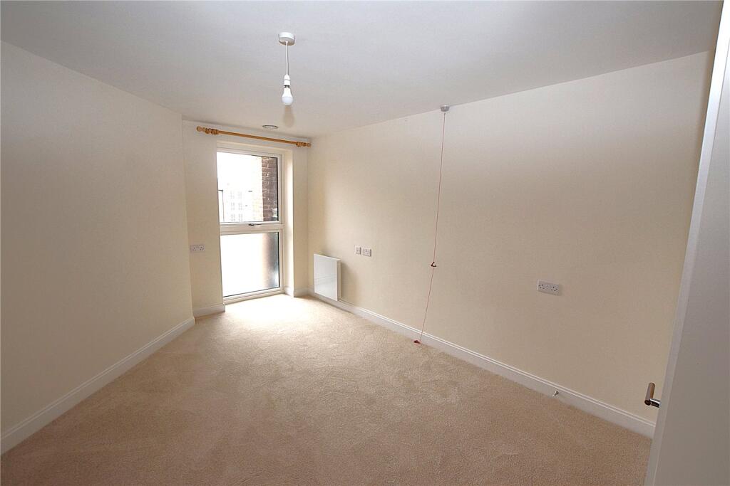 Lower Turk Street, Alton, Hampshire, GU34 photo 2