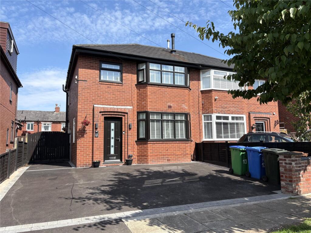Main image of property: Cumberland Avenue, Heywood, Greater Manchester, OL10