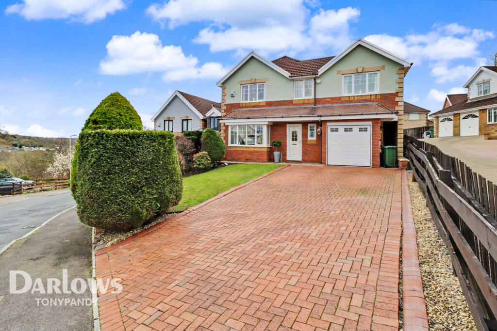 Main image of property: 51 Graig Y Mynydd, Porth, Tonyrefail CF39