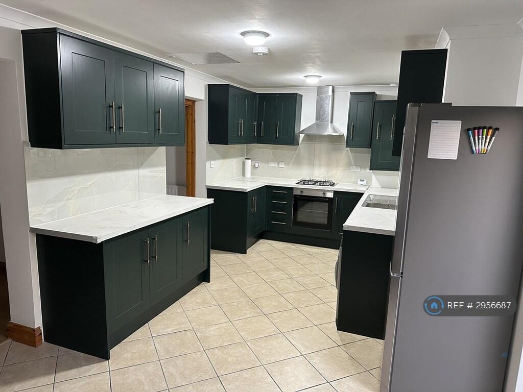 Main image of property: Upper Sutton Lane, Hounslow, TW5
