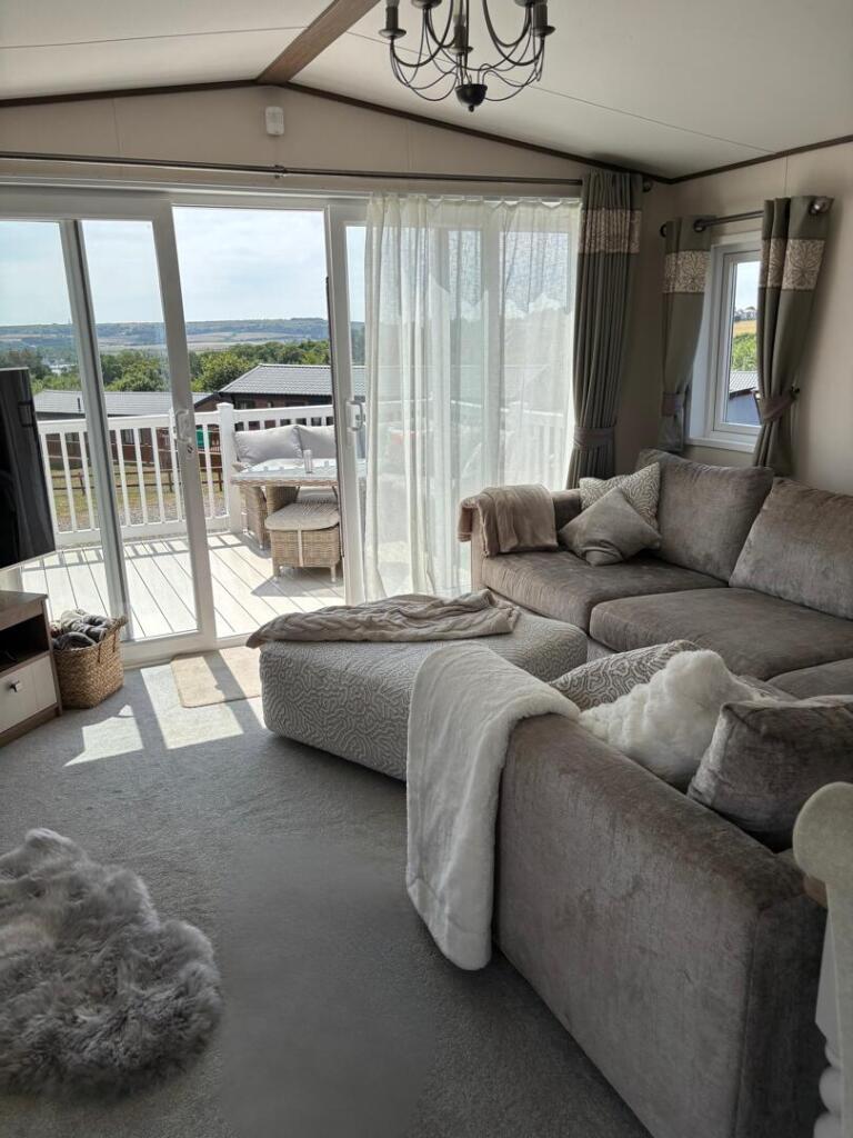 Nodes Point Holiday Park, Ryde, Isle of Wight, PO33 1YA - View 4