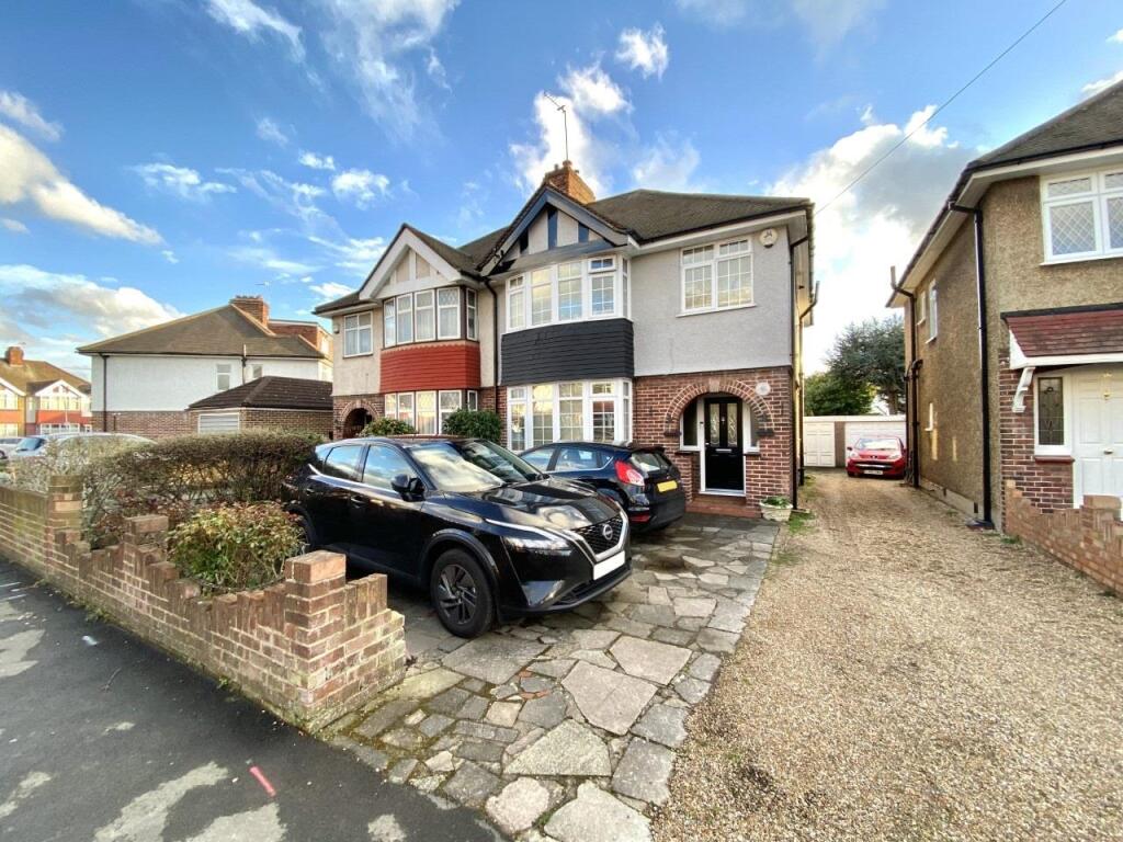 Main image of property: Fairdale Gardens, Hayes, UB3 3JB