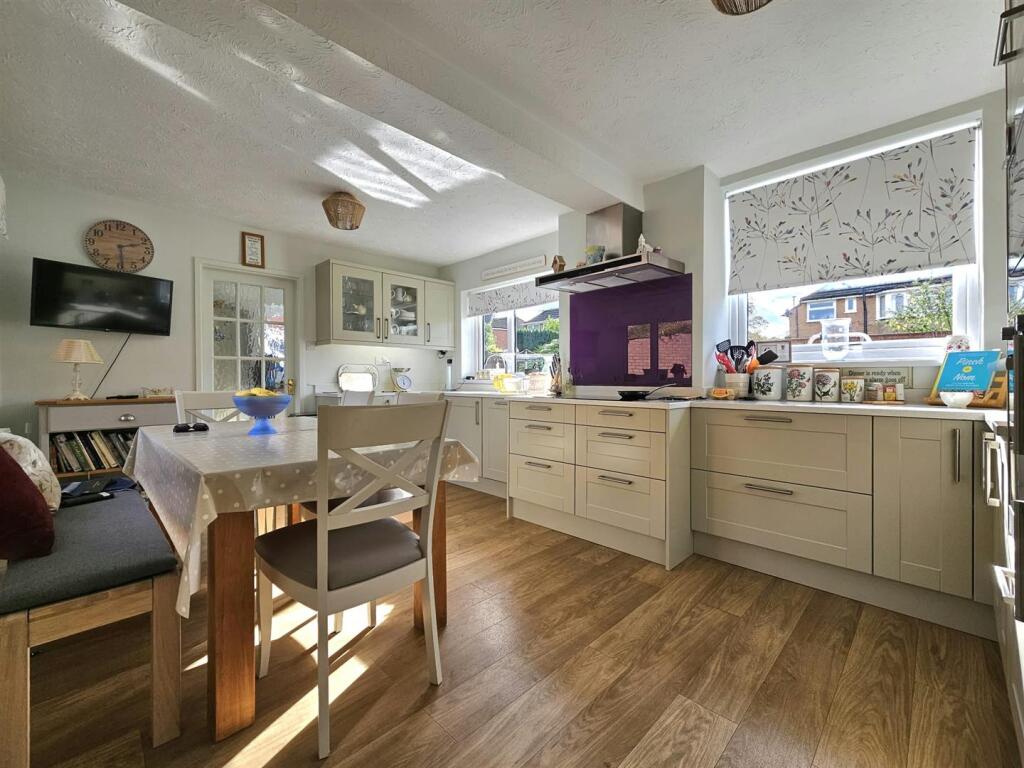 House in Solihull - More