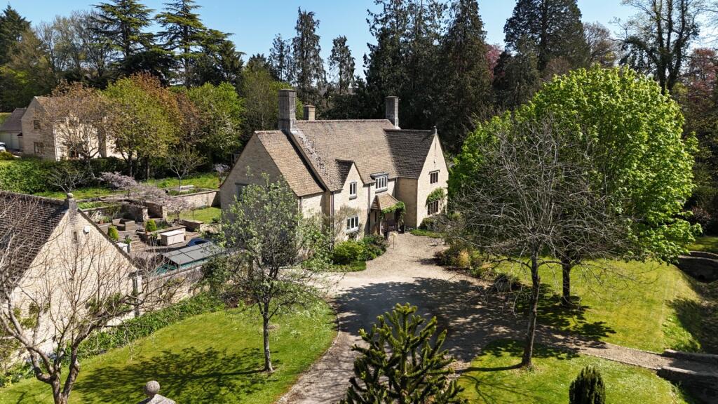 Main image of property: Gloucester Road, Cirencester, Gloucestershire