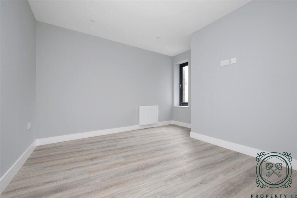 Main image of property: High Street, London, E17