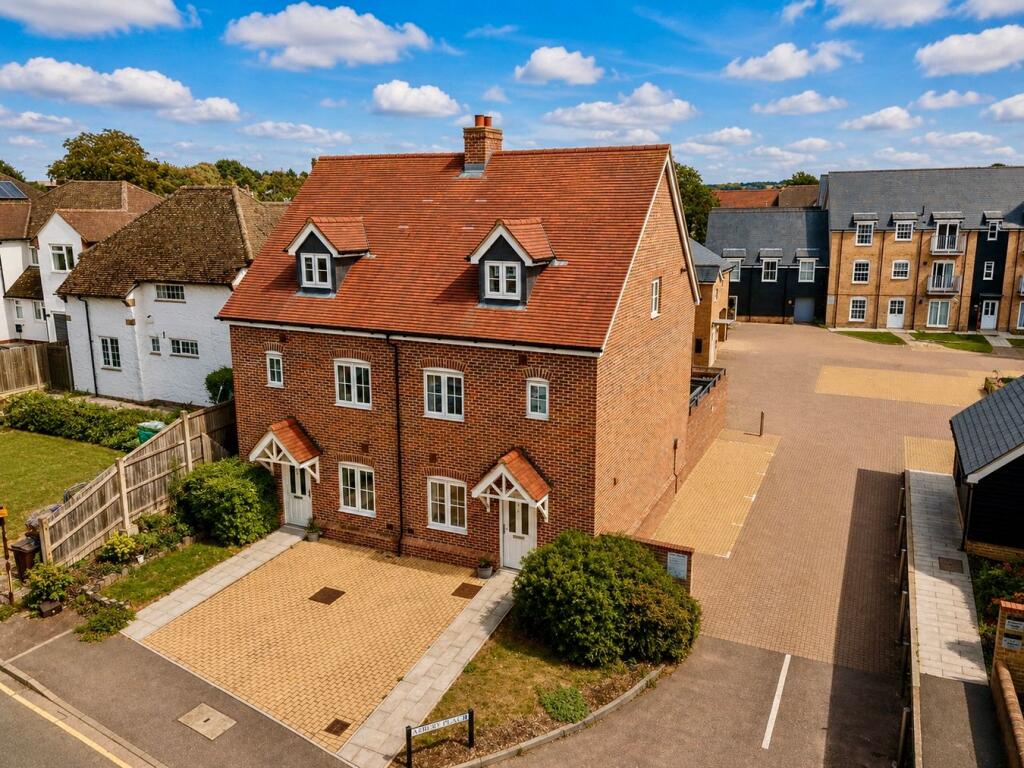 Main image of property: Arbury Place, Baldock, SG7