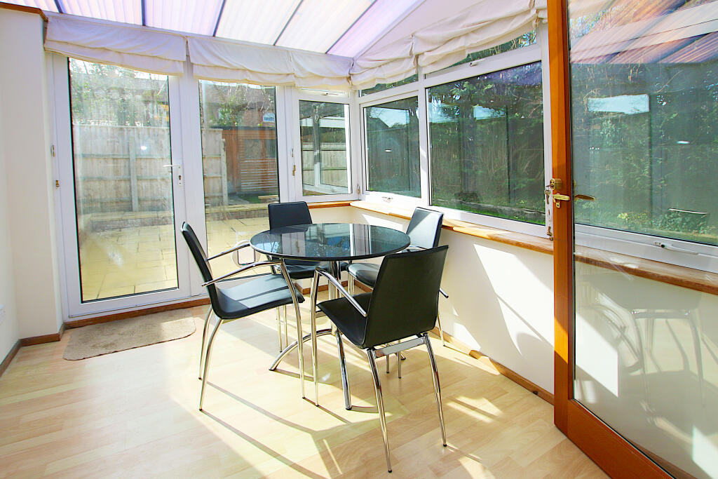 House in Southampton - View 4