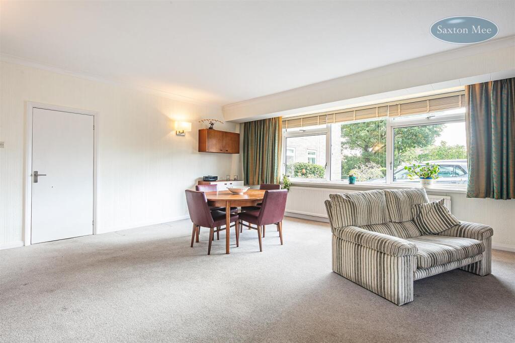 Apartment in Sheffield, South Yorkshire - View 3