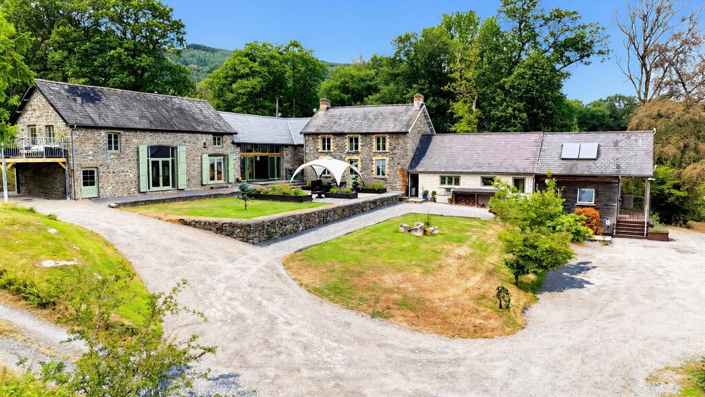 Main image of property: Llanwrda, Llanwrda, Carmarthenshire.