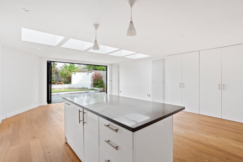 Main image of property: Queens Acre Windsor SL4