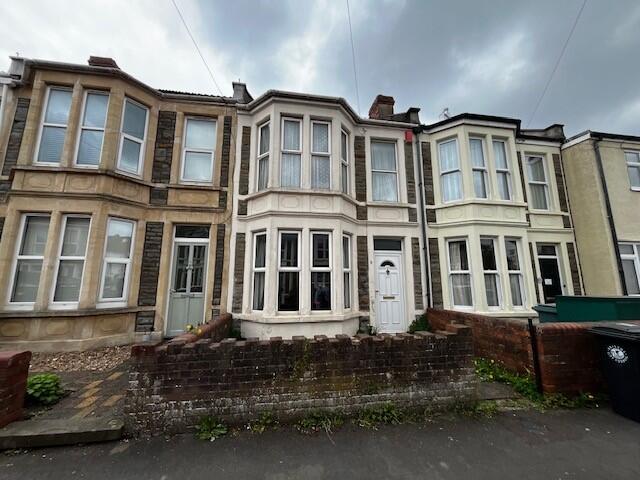 Main image of property: College Avenue - 4 bed Bills Inc, Fishponds, South West, BS16