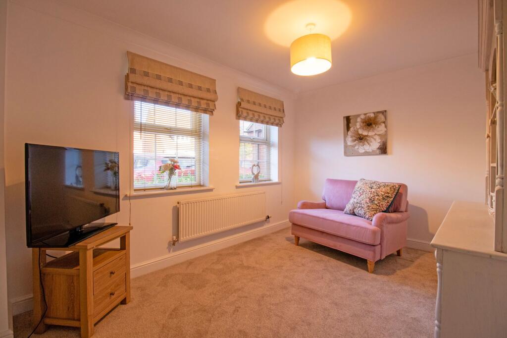 House in Doncaster - View 4