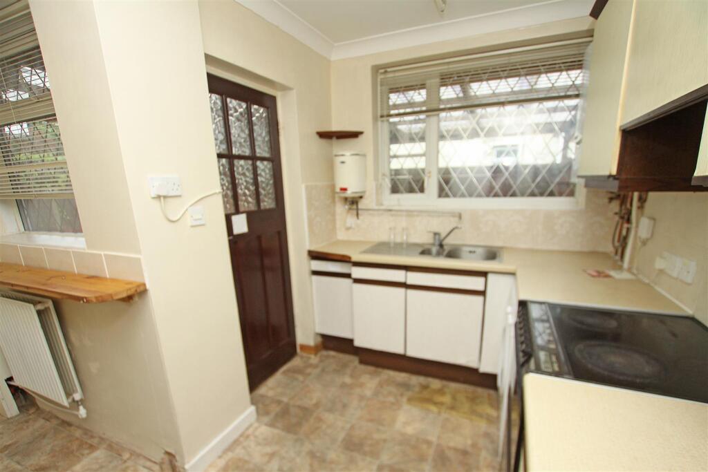 House in Throop, Moordown, Bournemouth - View 5