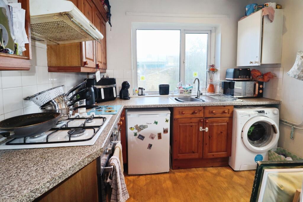 House in Cardiff, Caerau - View 5