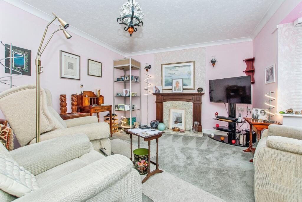 House in Peterborough - View 3