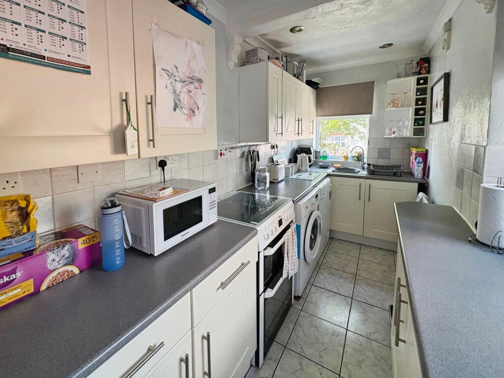 House in Ashfield, Sutton in Ashfield, Nottinghamshire - More