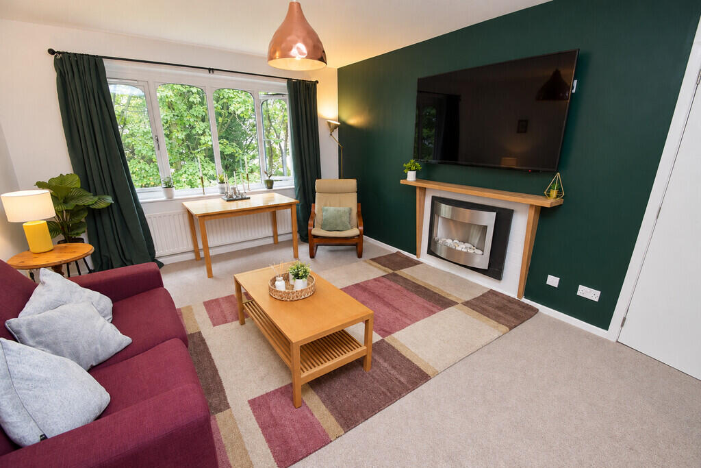 Baildon Wood Court, Baildon photo 2