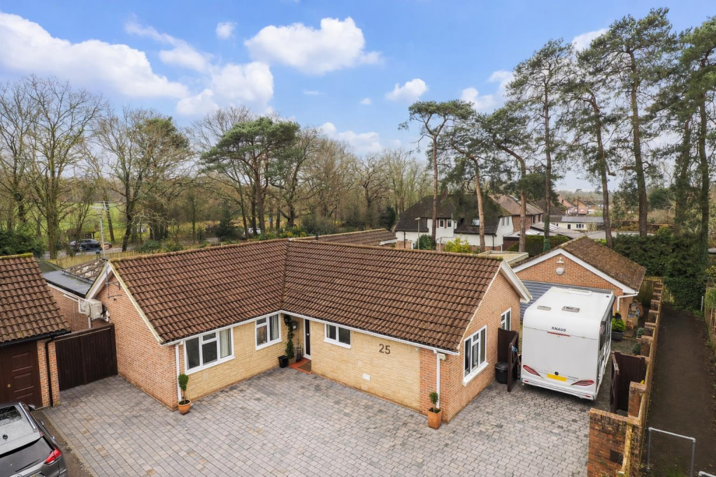 Main image of property: Chestnut Drive, Ashurst, Hampshire