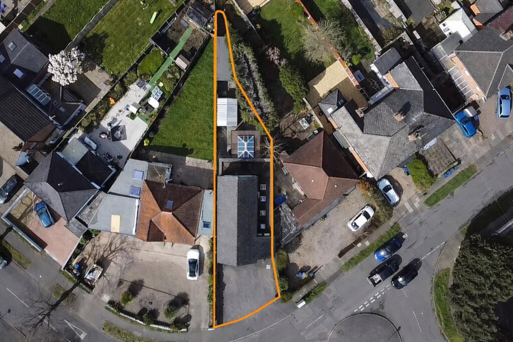 Additional image 21 of Freehold mixed-use Office & Apartment, Baldwins Lane