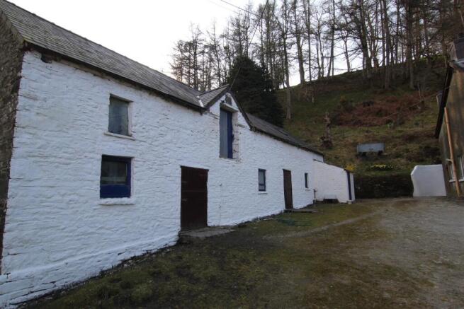 FORMER COWSHED