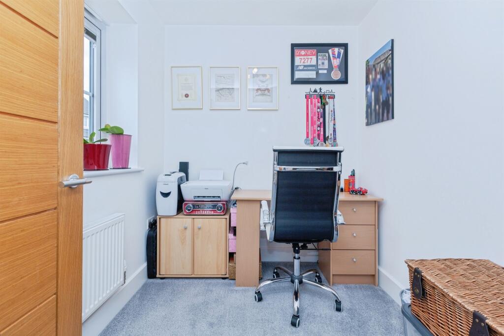 House in Leicester - View 5