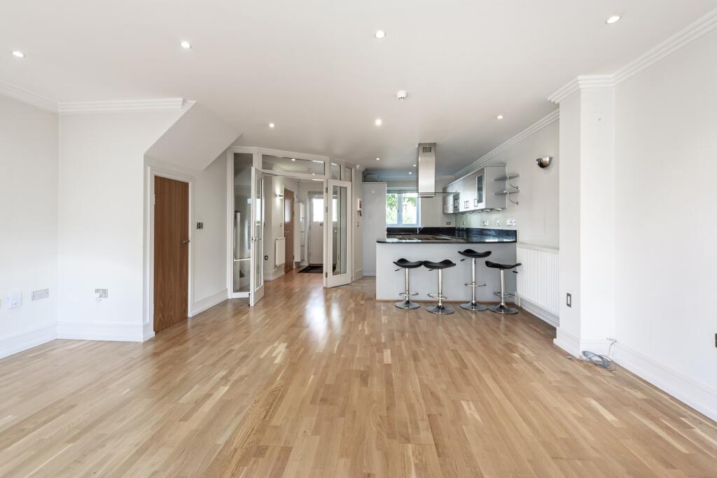 Main image of property: Tallow Road, Brentford, TW8