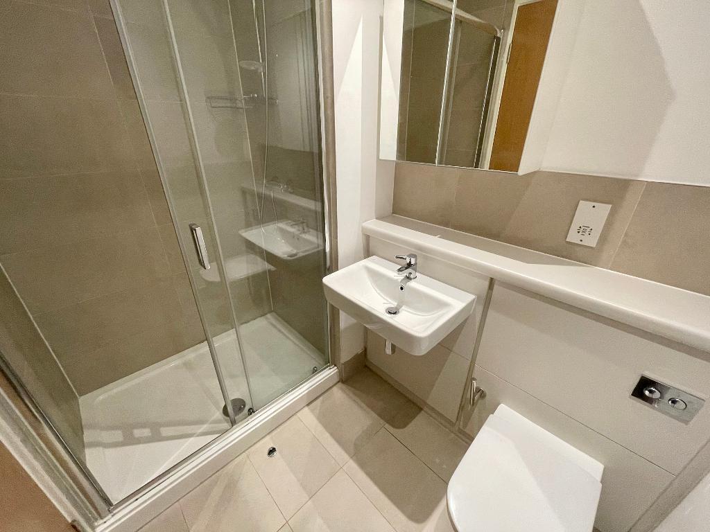 3 bedroom mews property for rent