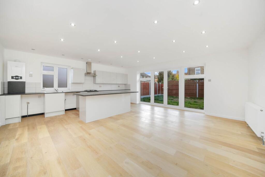 Main image of property: Grosvenor Road, Leyton, E10