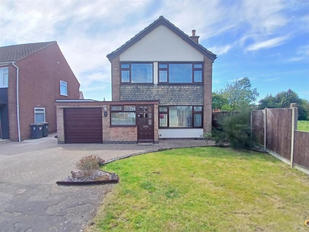 Main image of property: Bramcote Close, Bulkington