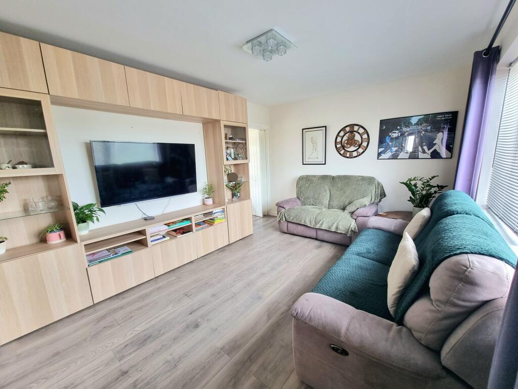 House in Cardiff - View 2