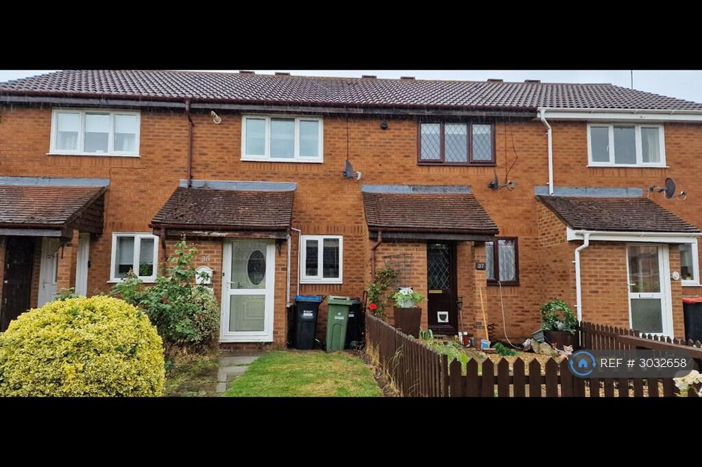 Main image of property: Huntsman Grove, Blakelands, Milton Keynes, MK14