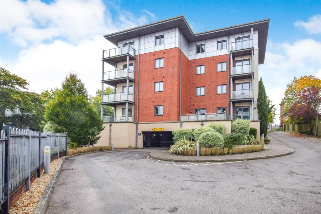 Main image of property: Farnborough Road, Farnborough, Hampshire, GU14