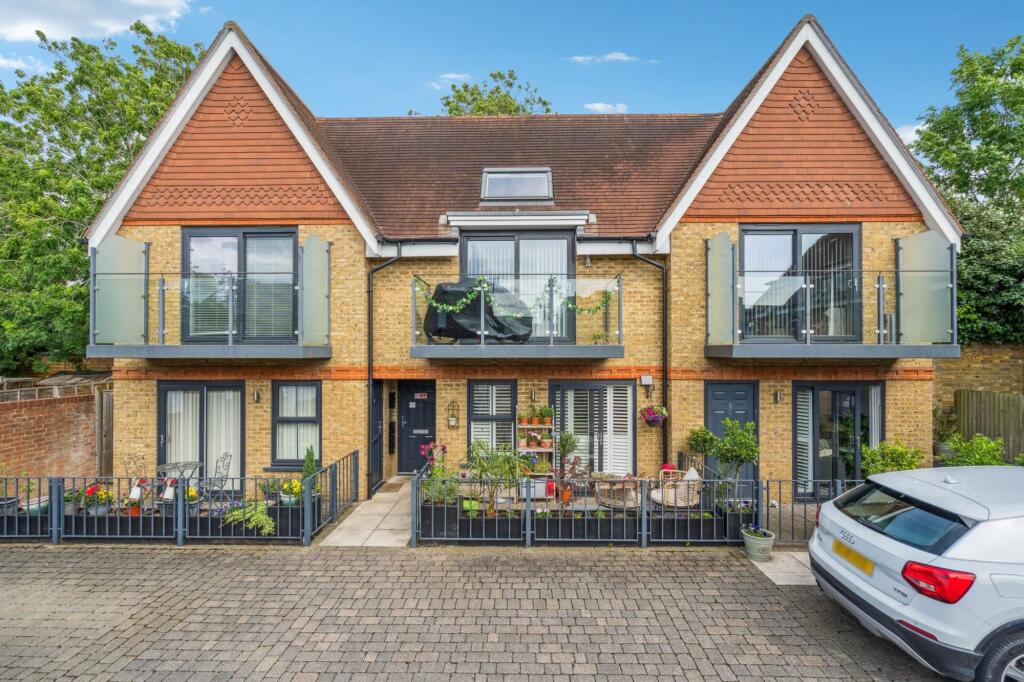 Main image of property: Park Mews, Park Road, Bushey, WD23