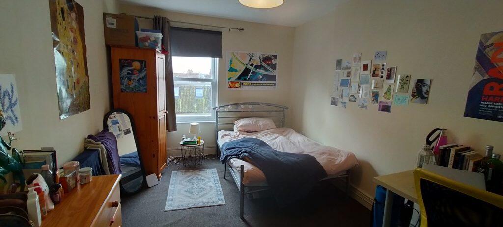 4 bedroom flat for rent