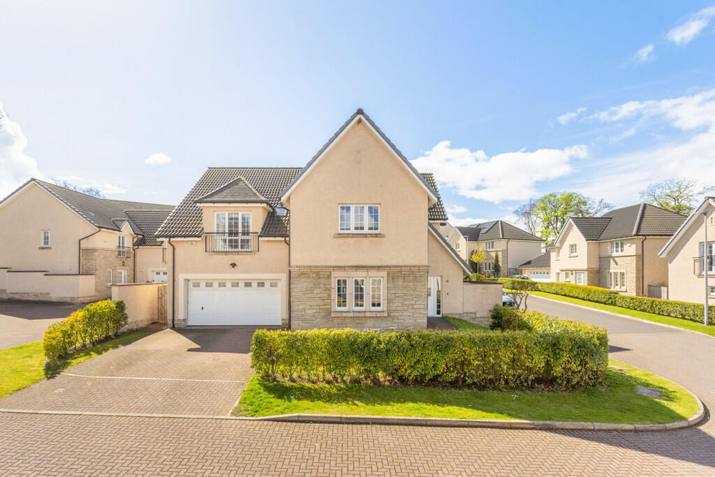 Main image of property: 3 Quarrypark Drive, Ratho, Newbridge, EH28 8AE