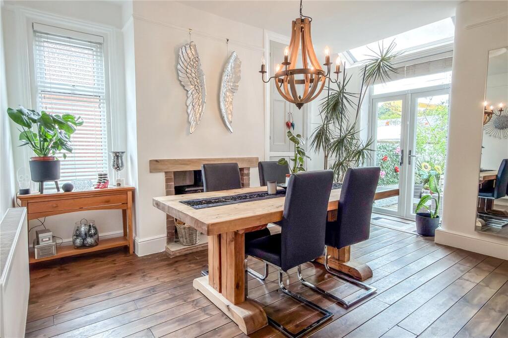House in Oldham, Greater Manchester - More